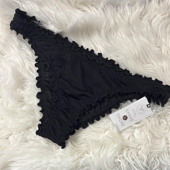 Shade & Shore Black Bikini Bottom - Picture 1 of 4